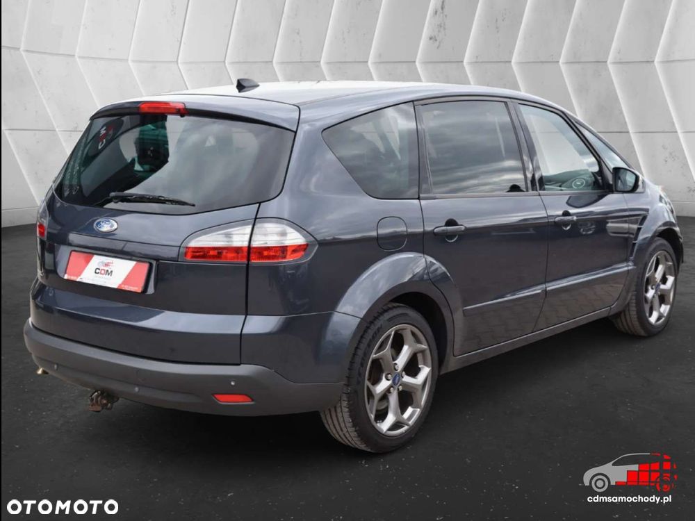 Ford S-Max - 10