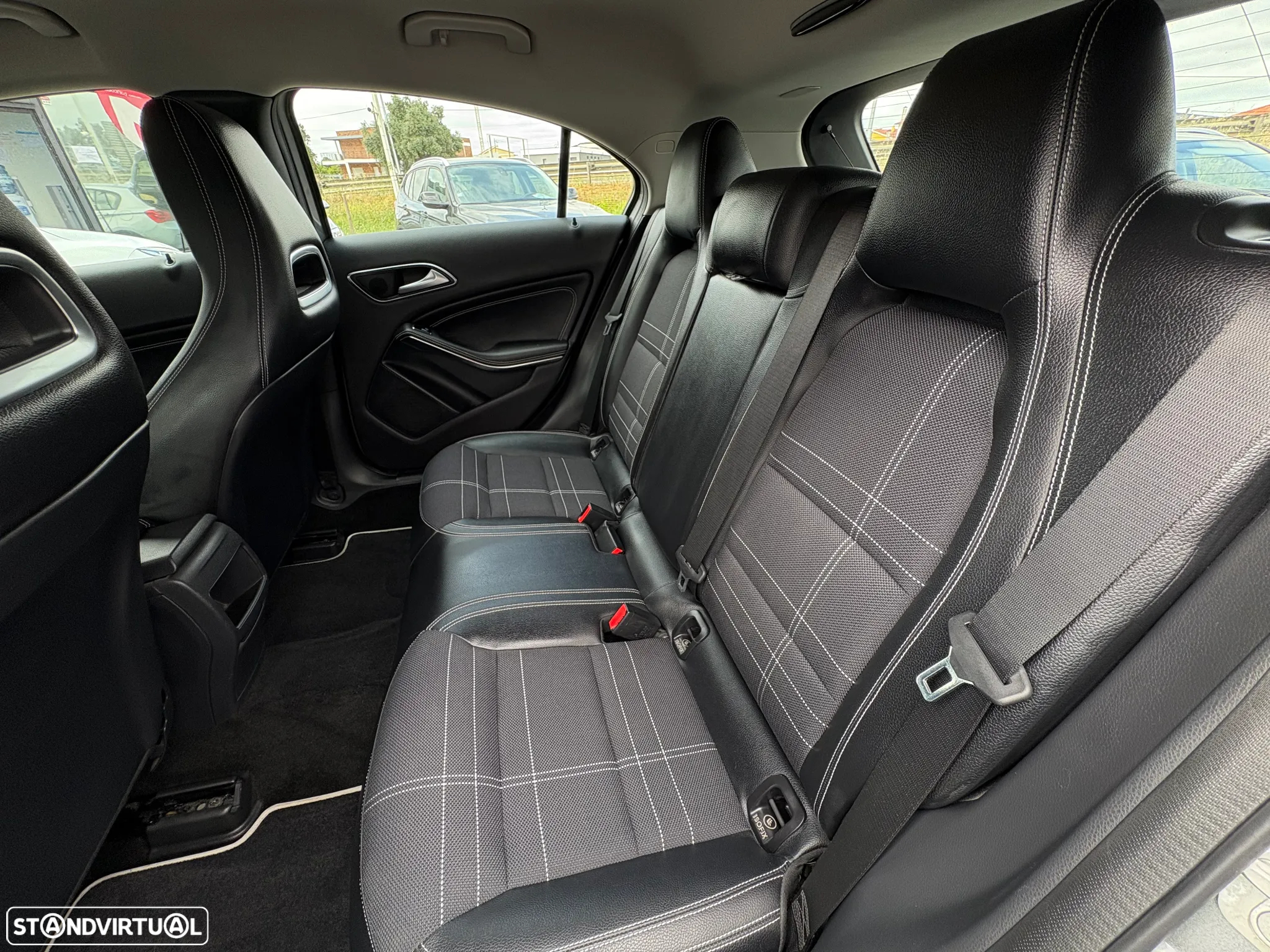 Mercedes-Benz A 180 CDi BE Urban - 11