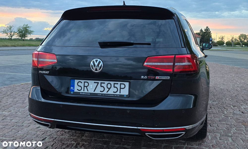 Volkswagen Passat - 20