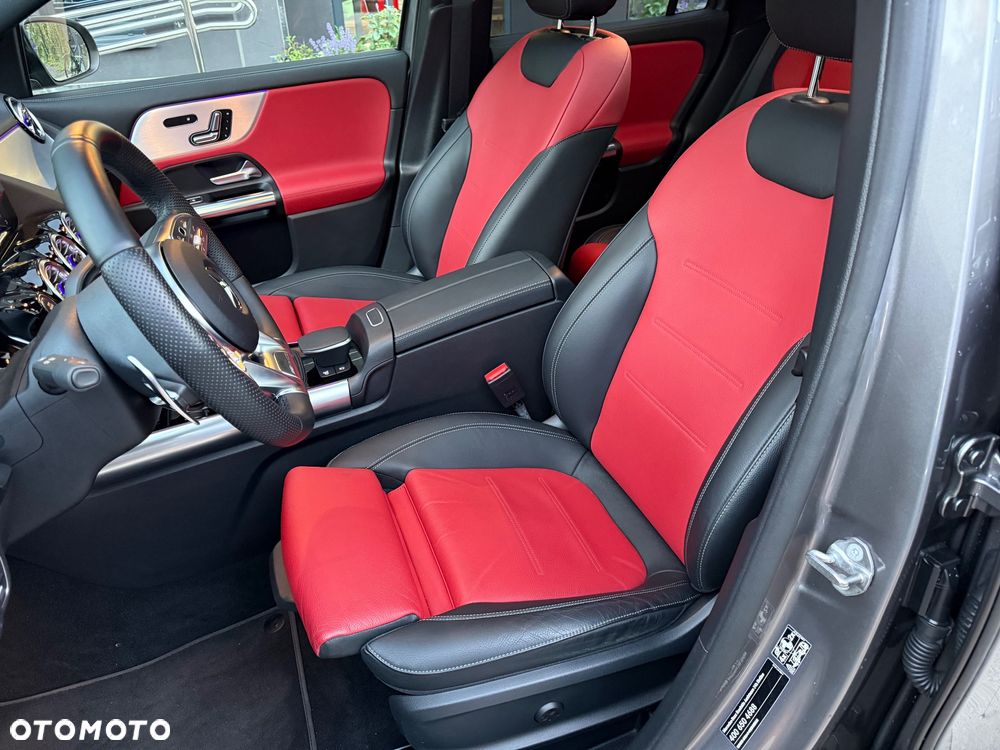 Mercedes-Benz GLA AMG 35 4-Matic - 14