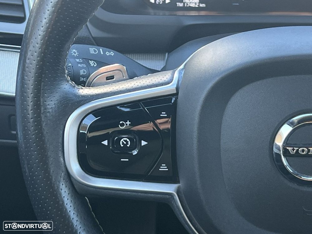 Volvo XC 90 2.0 D4 R-Design - 9