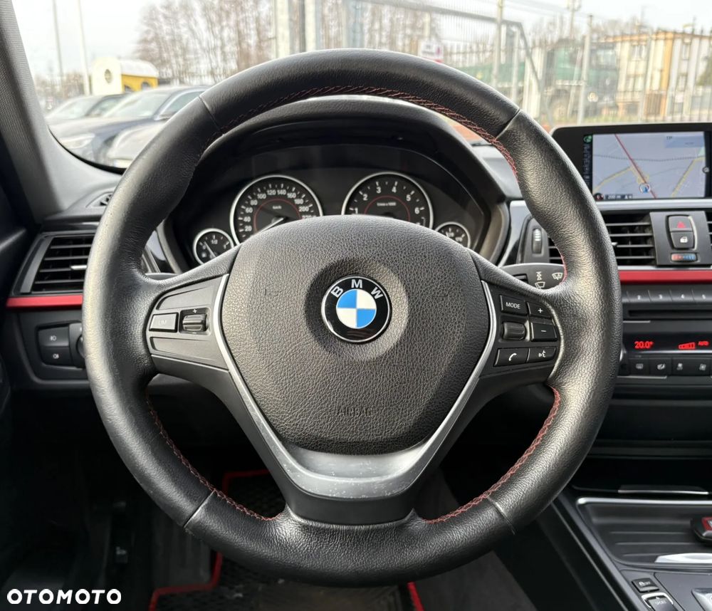 BMW Seria 3 316i Sport Line - 12