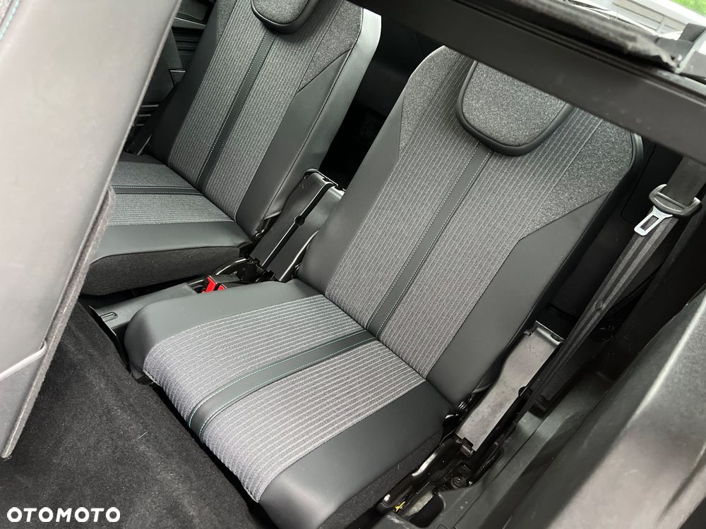 Peugeot 5008 BlueHDi 130 EAT8 Allure - 22