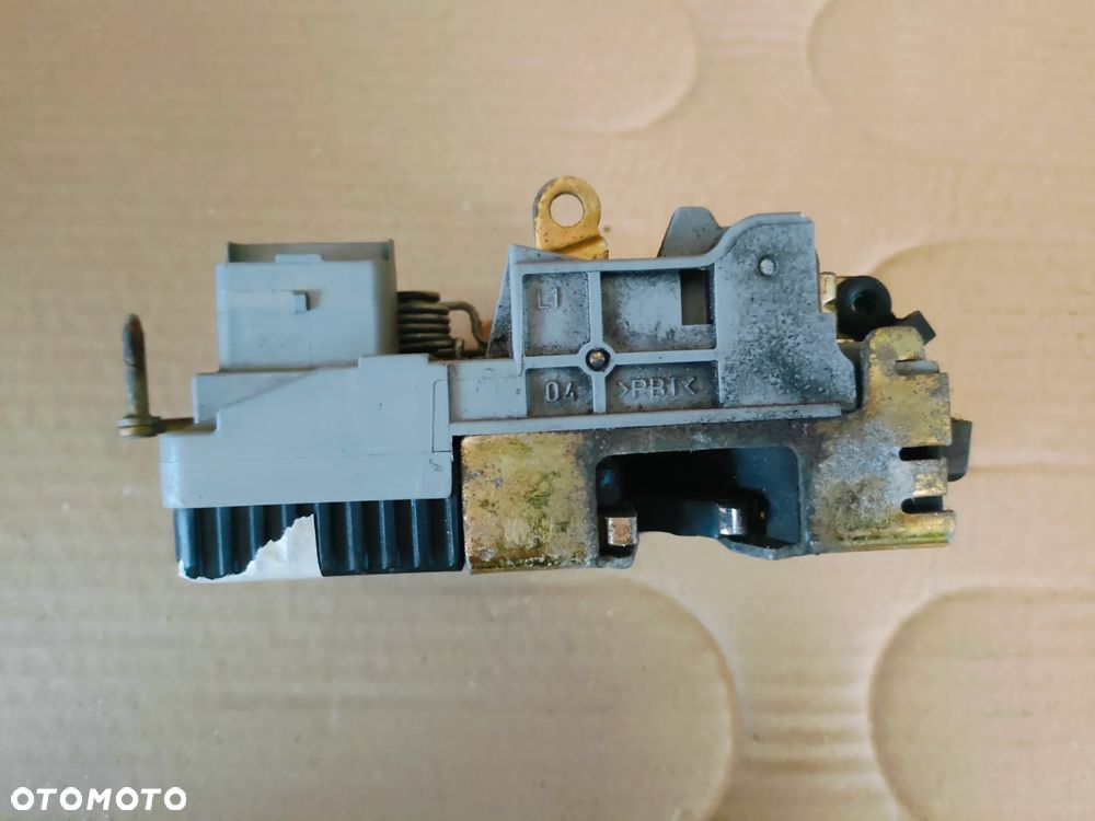 CITROEN C8 02- ZAMEK LEWY PRZÓD 6-PIN - 3
