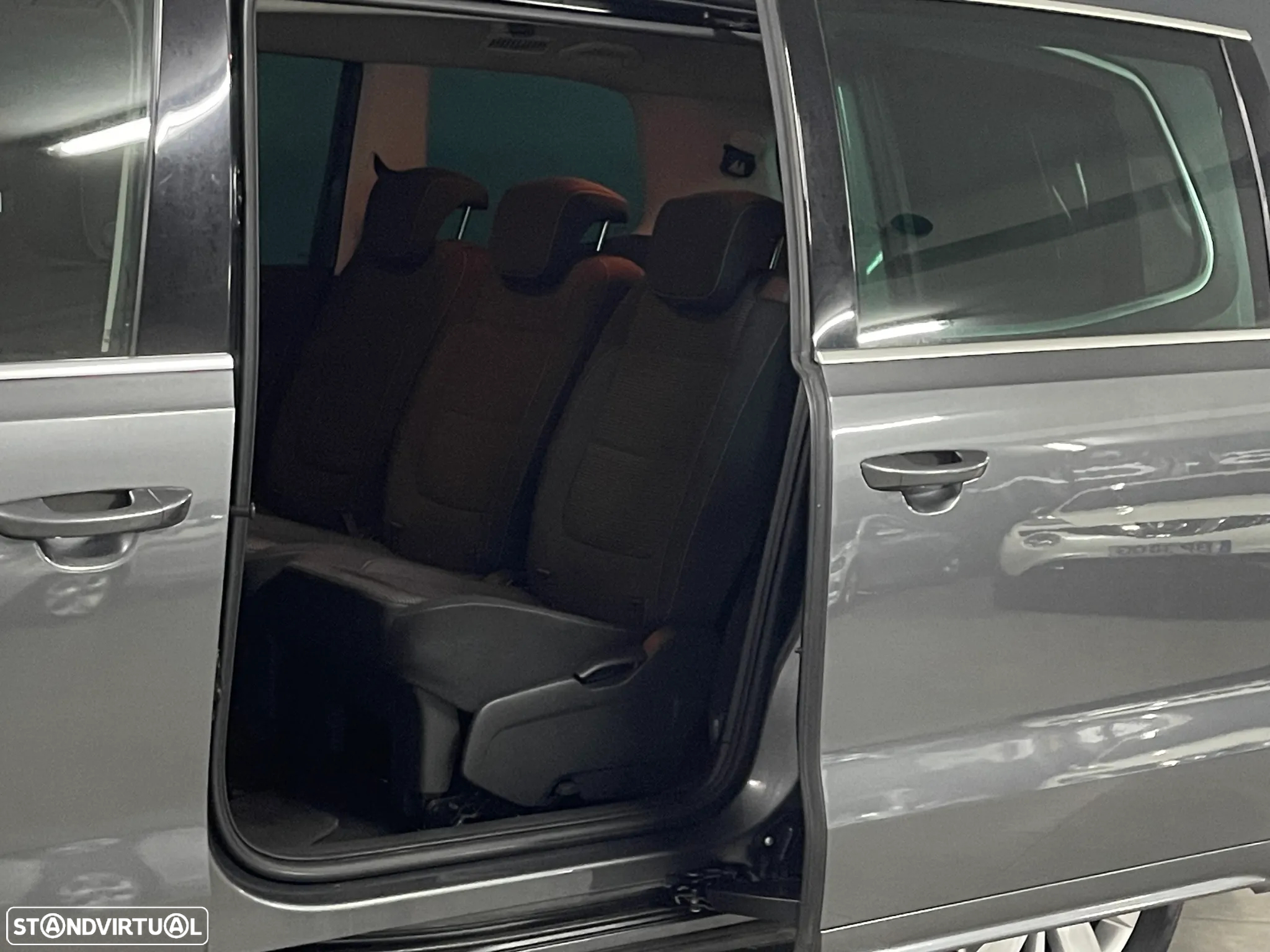VW Sharan 2.0 TDI Confortline - 6