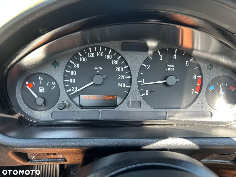 BMW Z3 - 12