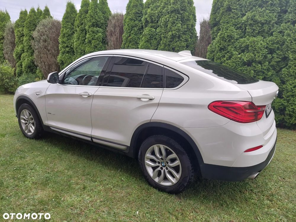 BMW X4 xDrive20d xLine - 6