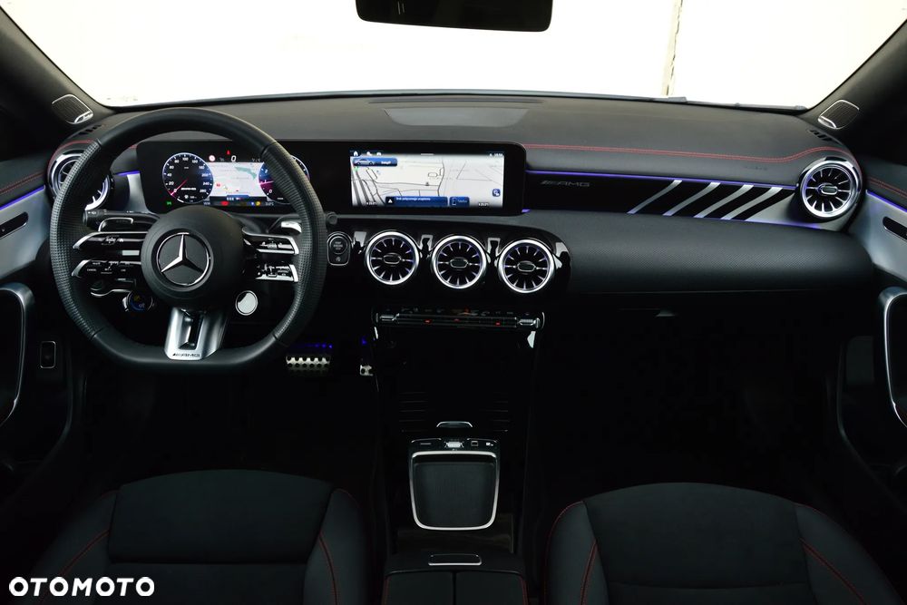 Mercedes-Benz CLA AMG 35 mHEV 4-Matic 8G-DCT - 3
