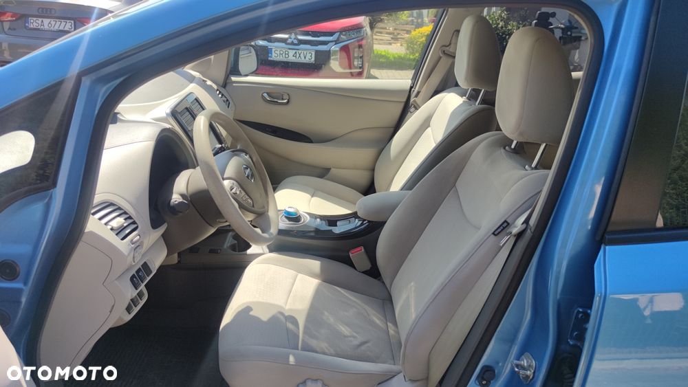 Nissan Leaf - 7