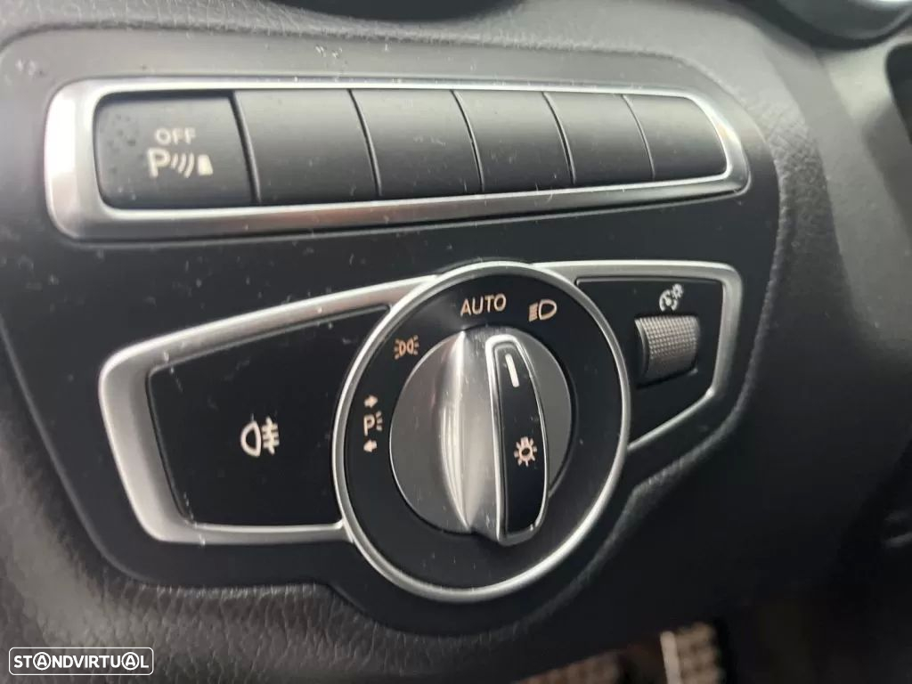 Mercedes-Benz C 350 e T 7G-TRONIC AMG Line - 36