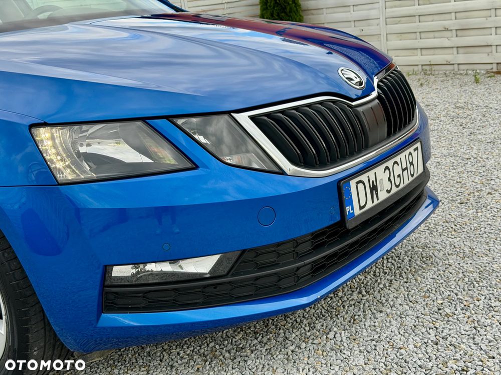 Skoda Octavia 1.5 TSI ACT Style DSG - 30