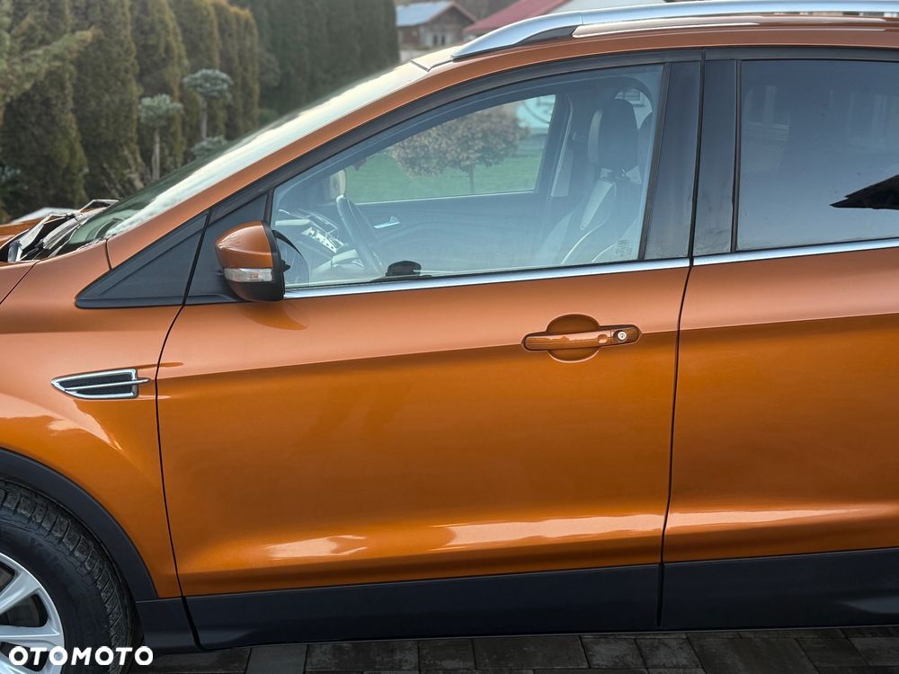 Ford Kuga 2.0 TDCi 4x2 Titanium - 29