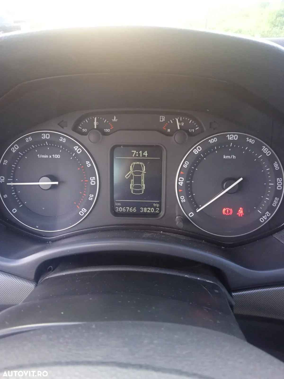 Skoda Octavia Combi 2.0 TDI Elegance - 6
