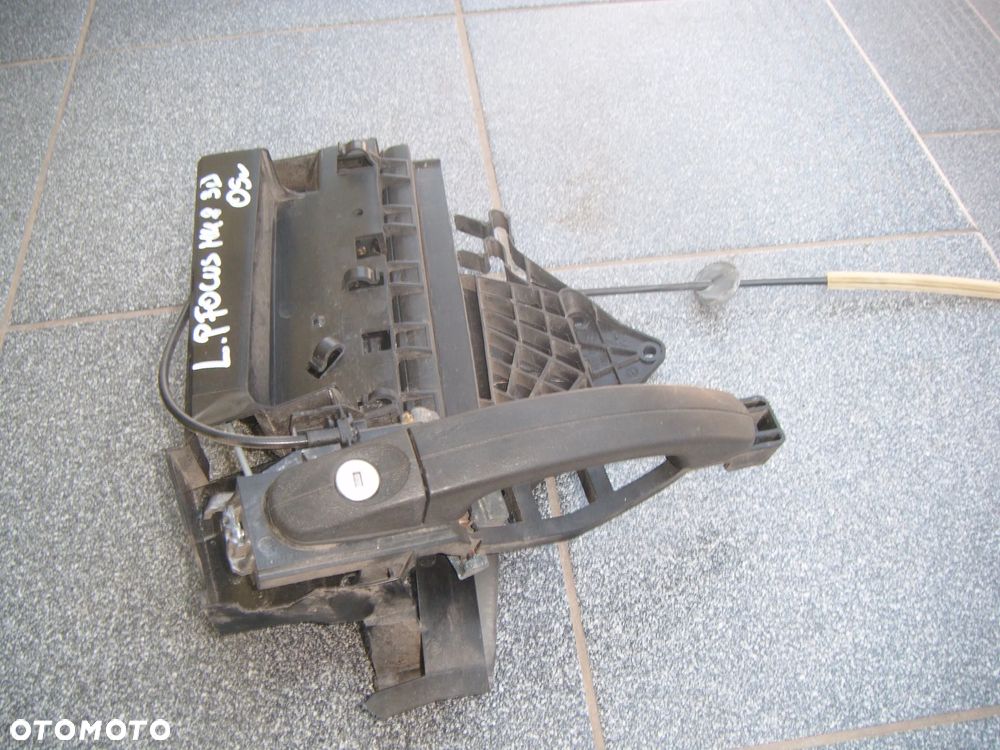 ford focus mk2 3d  05r  zamek drzwi lewych z klamka - 1