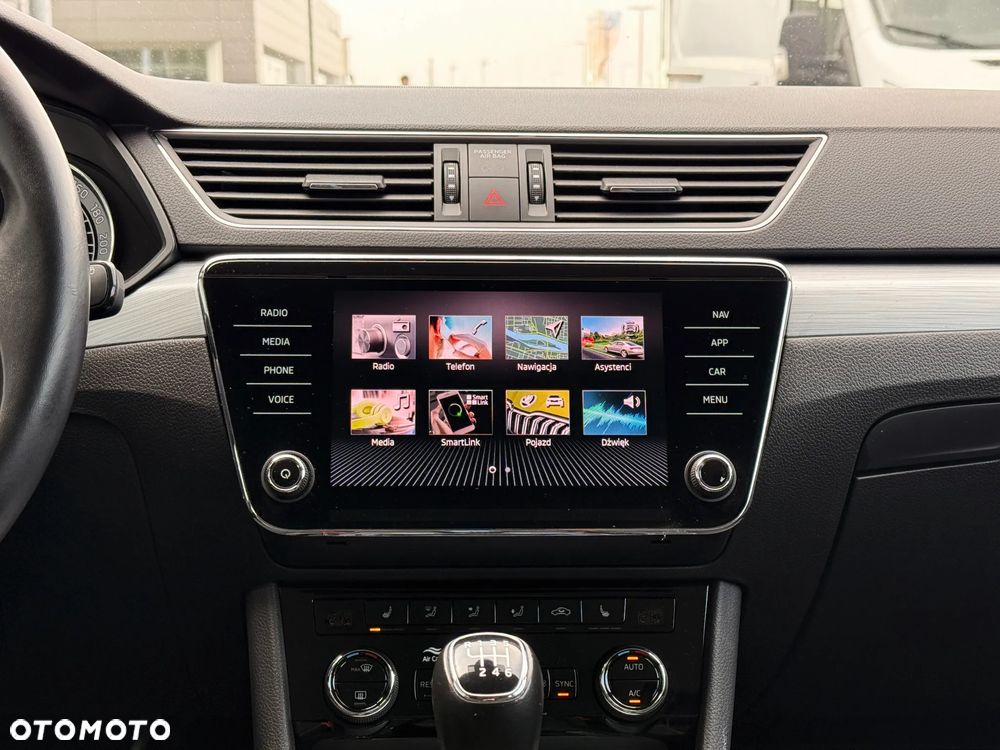 Skoda Superb 1.5 TSI Ambition - 32