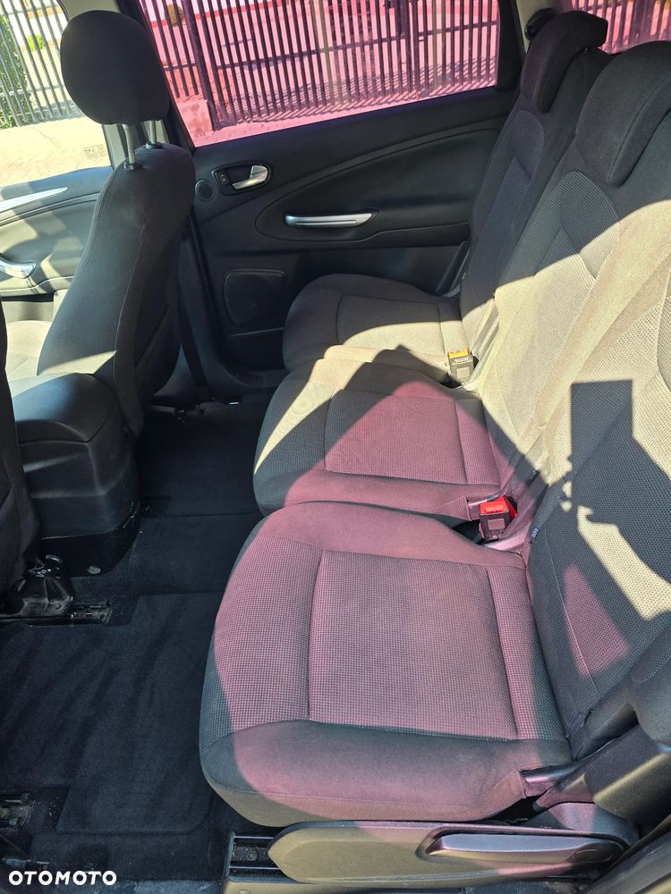 Ford S-Max 2.0 Ambiente - 10