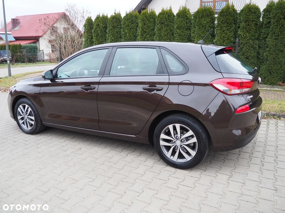Hyundai i30 1.6 D Comfort - 4