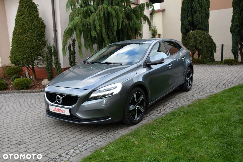 Volvo V40 T2 - 15