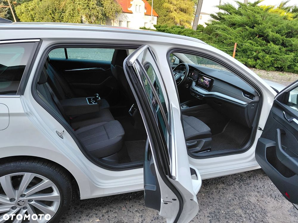 Skoda Octavia 1.5 TSI e-Tec Style DSG - 33