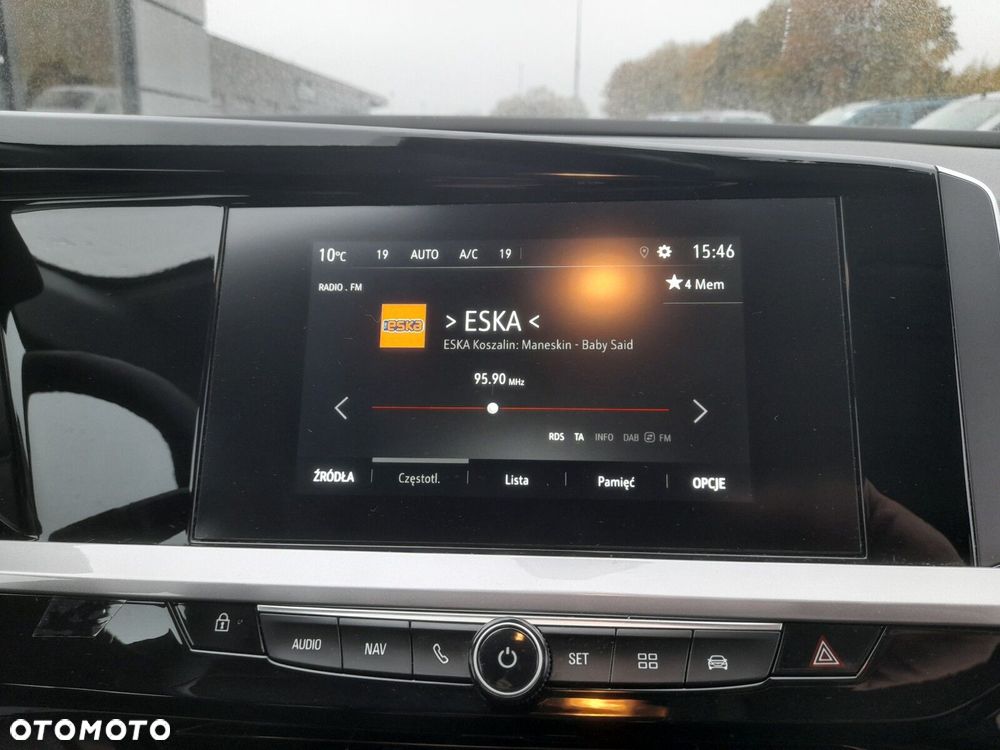 Opel Grandland 1.2 T GS S&S - 32