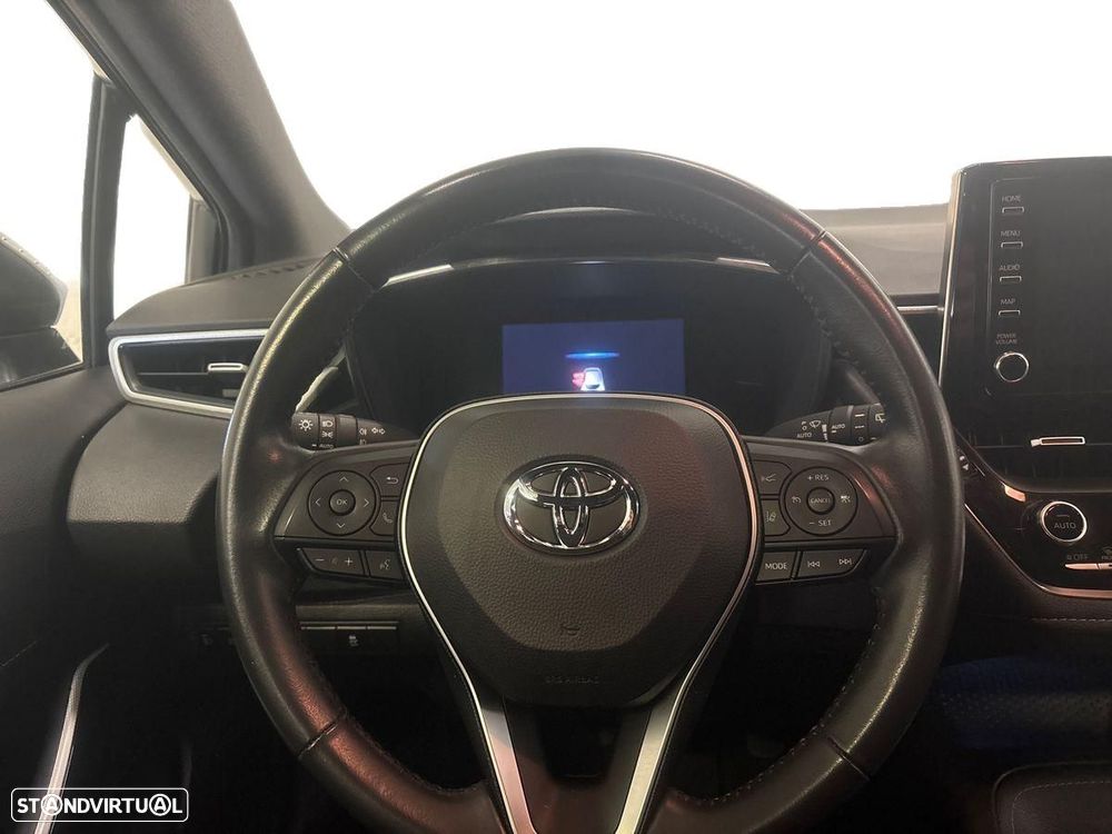 Toyota Corolla - 12