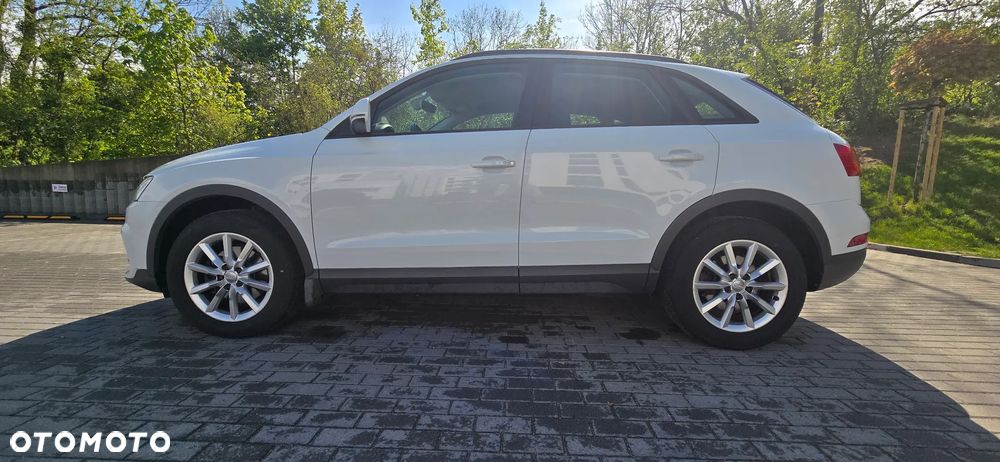 Audi Q3 2.0 TDI sport - 4