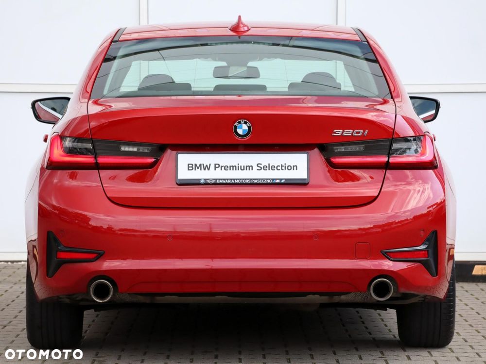 BMW Seria 3 - 11