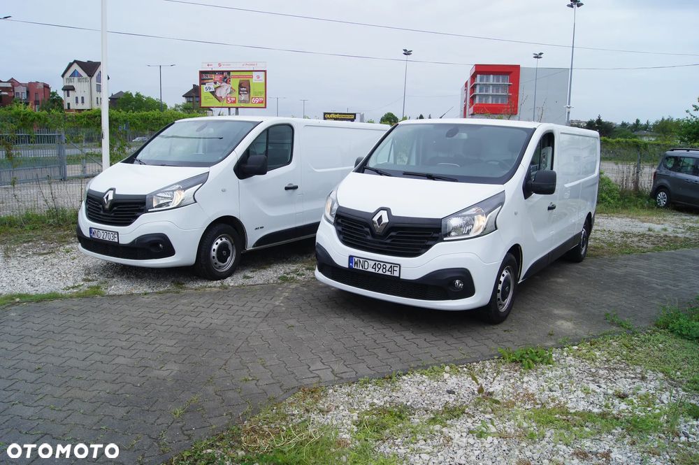 Renault TRAFIC - 2
