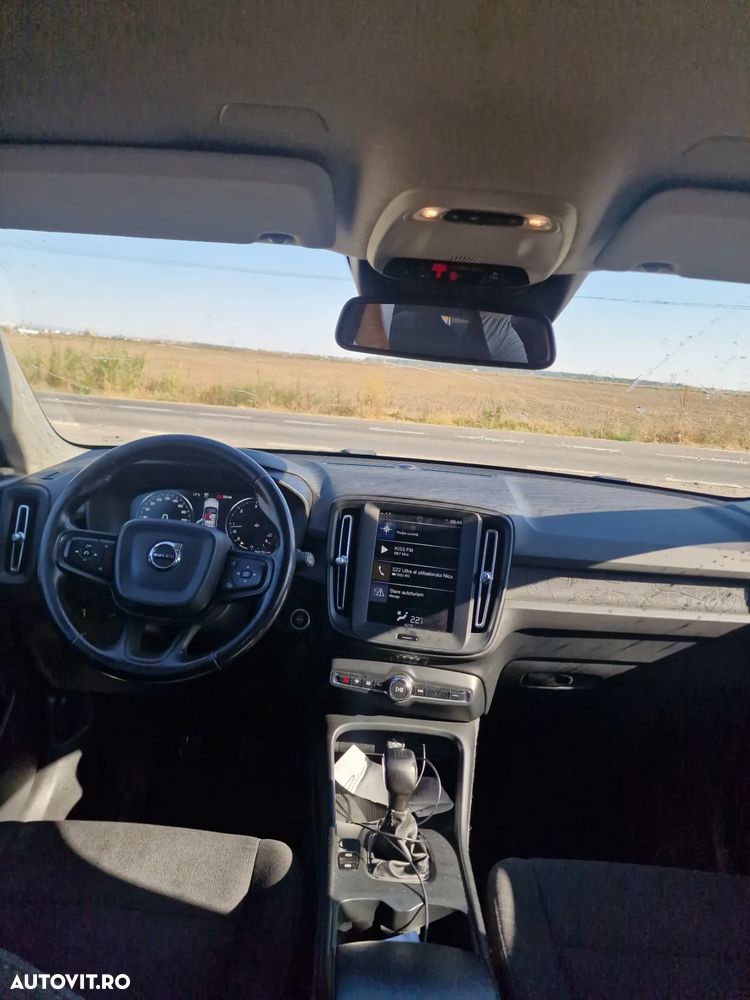 Volvo XC 40 D3 Momentum Pro - 5