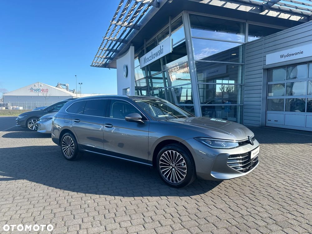 Volkswagen Passat 1.5 TSI EVO Elegance DSG - 2