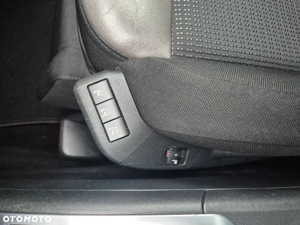 Citroën C4 Grand Picasso 1.6 e-HDi Exclusive - 17