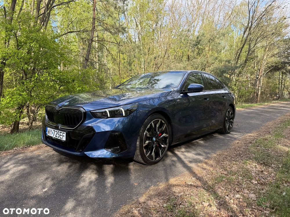 BMW Seria 5 550e xDrive PHEV M Sport - 29