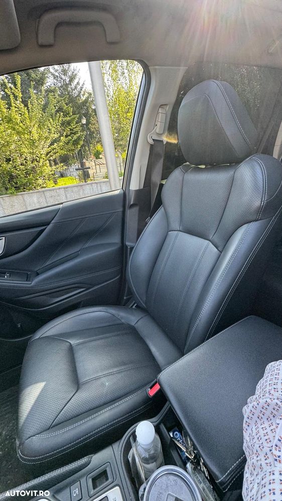 Subaru Forester 2.0 e-Boxer MHEV LinearTronic Premium - 6