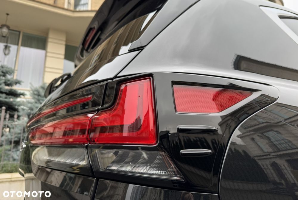 Lexus LX - 25