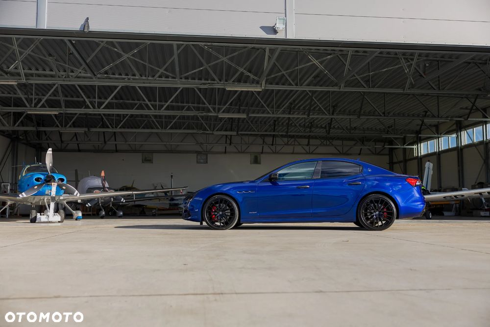 Maserati Ghibli S Q4 GranSport - 23