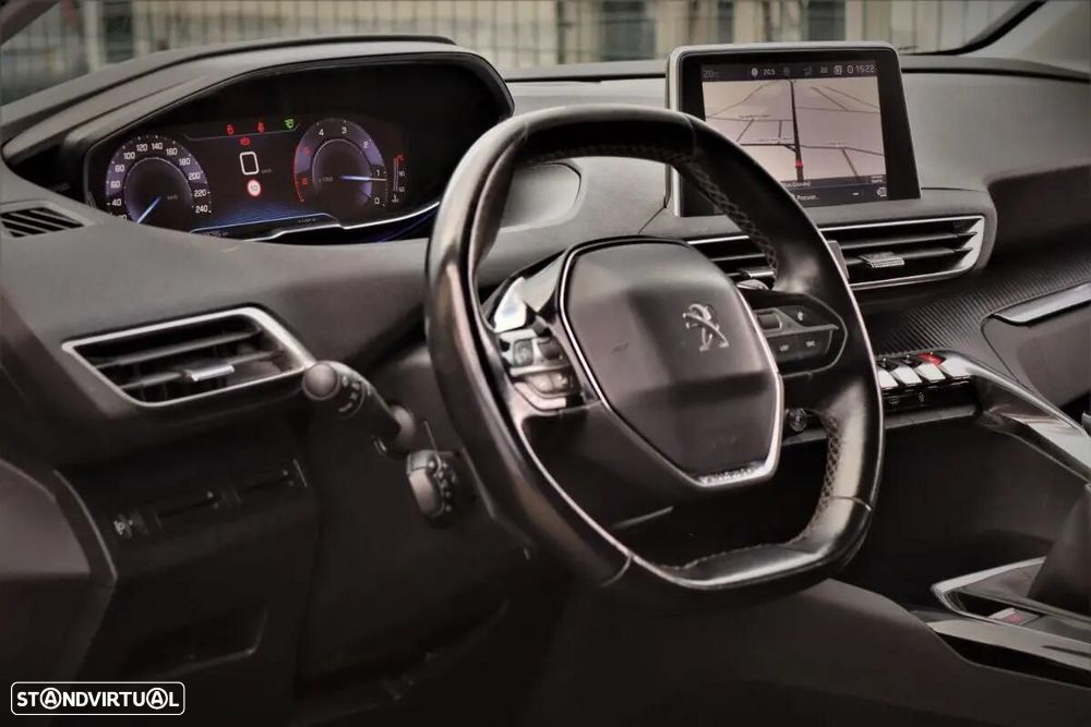 Peugeot 3008 - 8