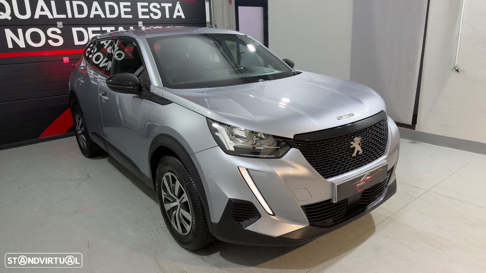 Peugeot 2008 1.2 PureTech Active Pack - 4