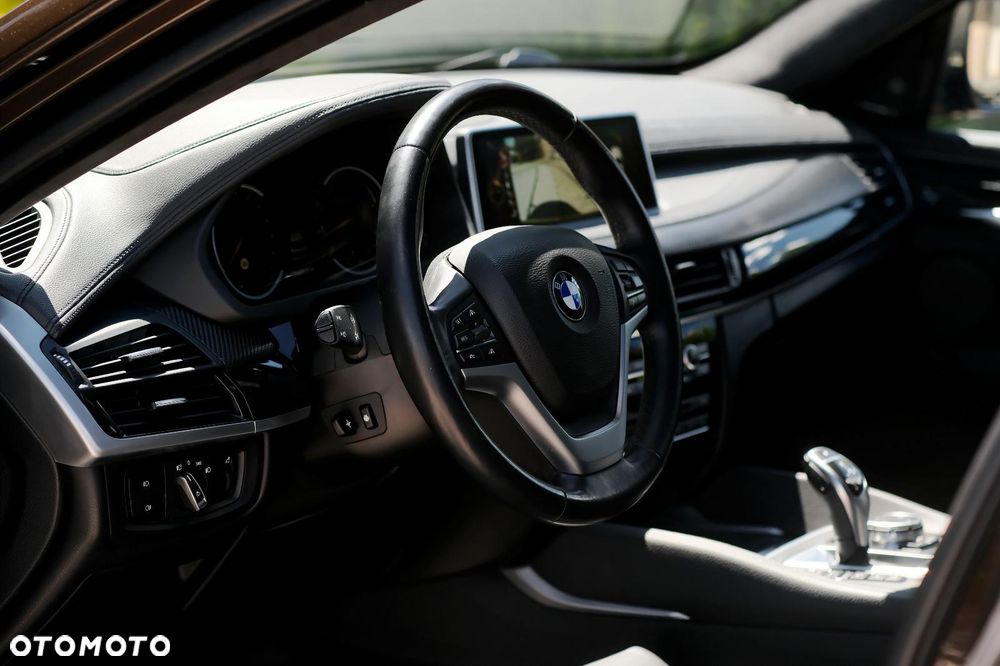 BMW X6 xDrive50i - 19