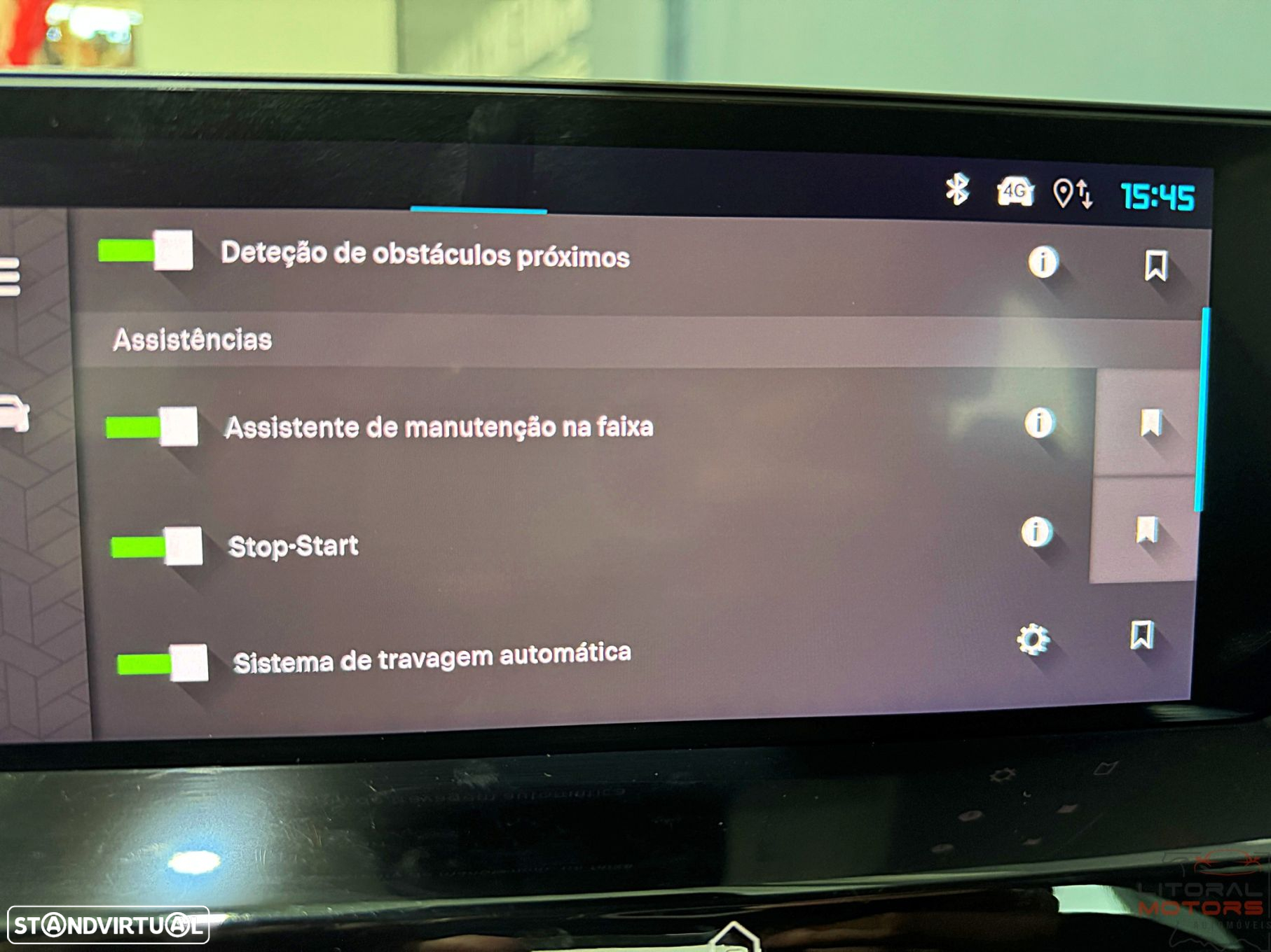 Citroën C4 X 1.2 PureTech Shine EAT8 - 30