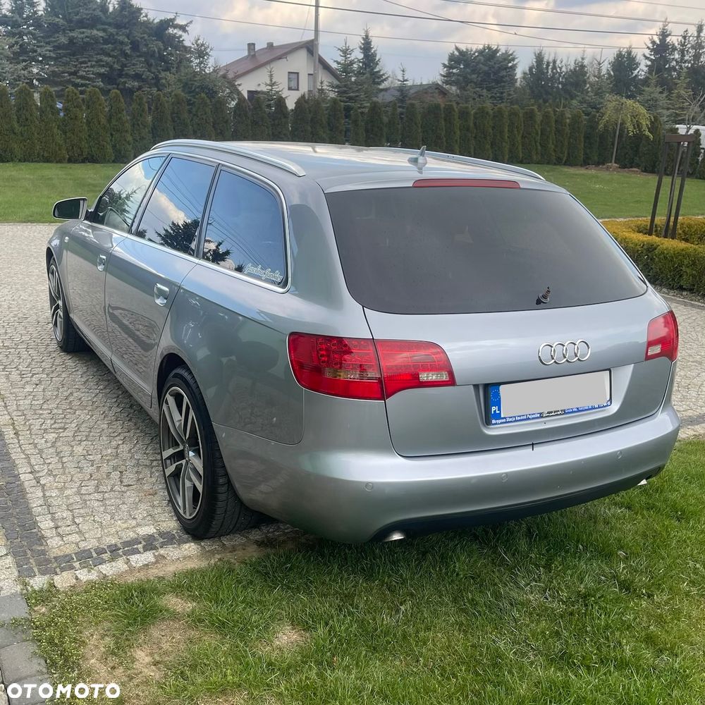 Audi A6 Avant - 1
