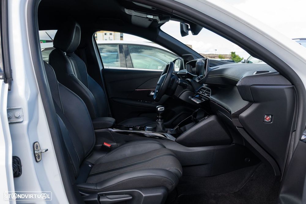 Peugeot 208 1.5 BlueHDi GT - 17