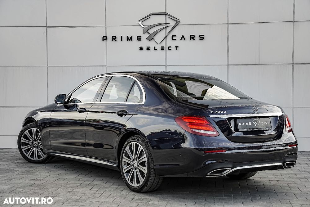 Mercedes-Benz E 200 d 9G-TRONIC AMG Line - 3