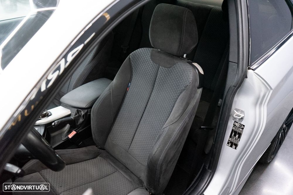 BMW 218 d Coupe Pack M Auto - 13