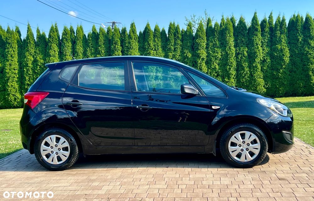 Hyundai ix20 1.4 Trend - 16