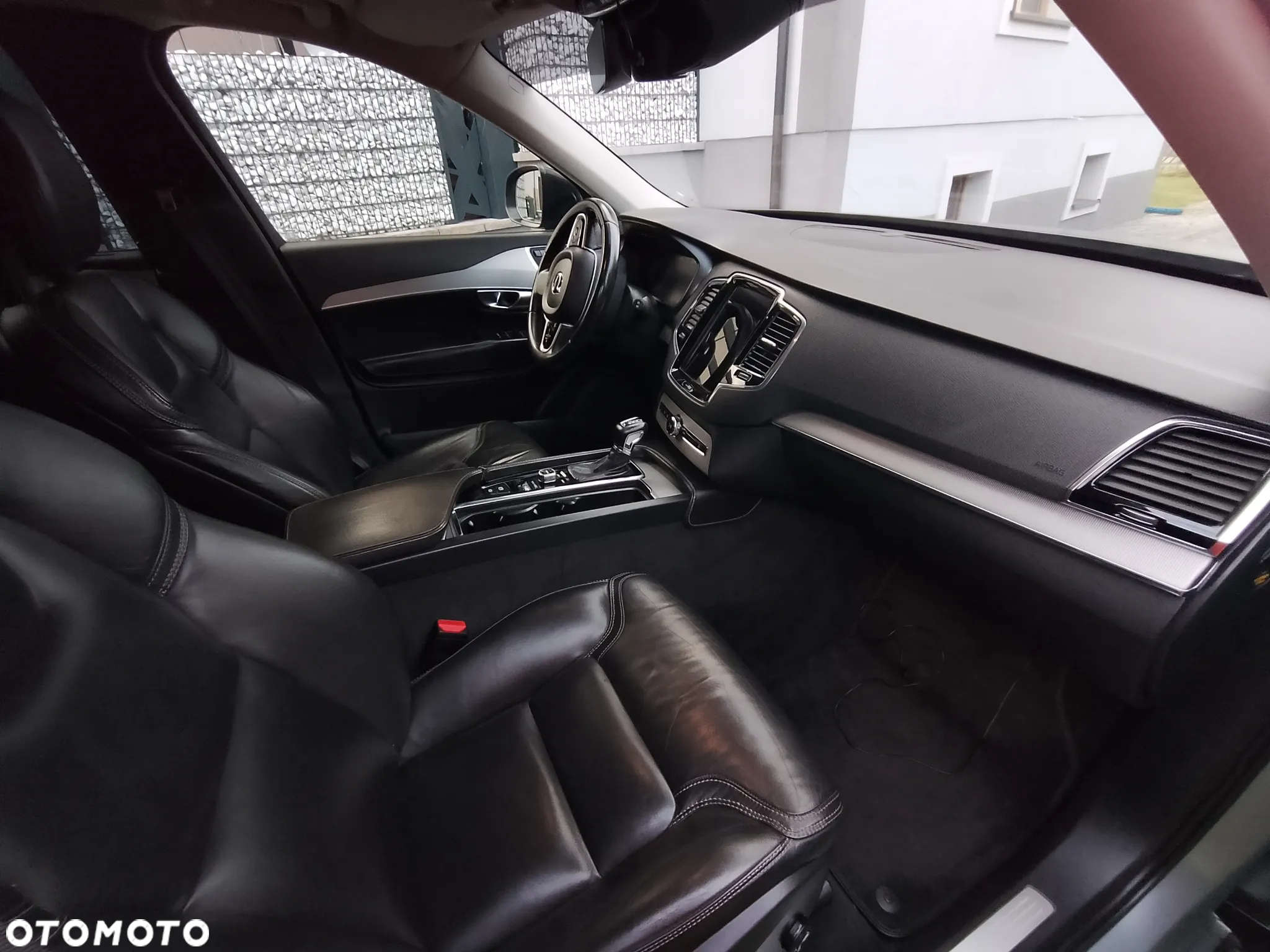 Volvo XC 90 - 17