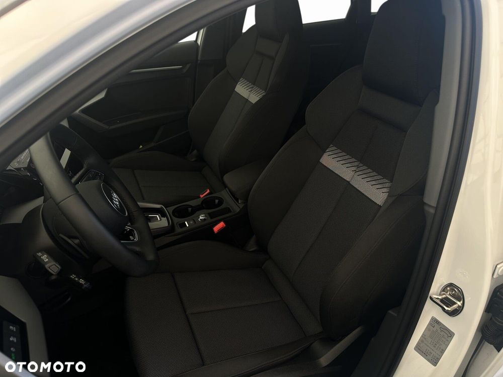 Audi A3 Sportback - 33