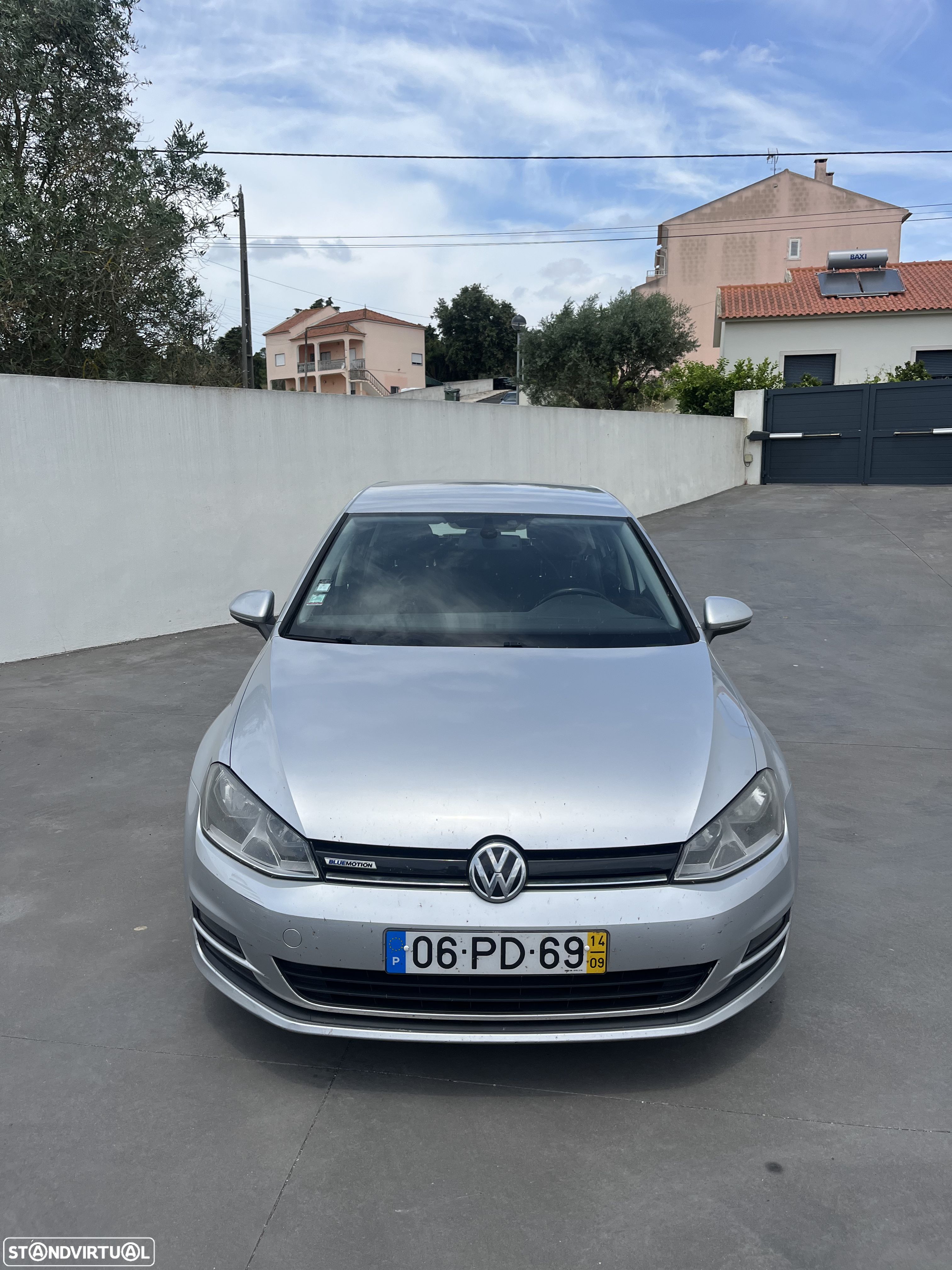 VW Golf 1.6 TDi BlueMotion Confortline - 1