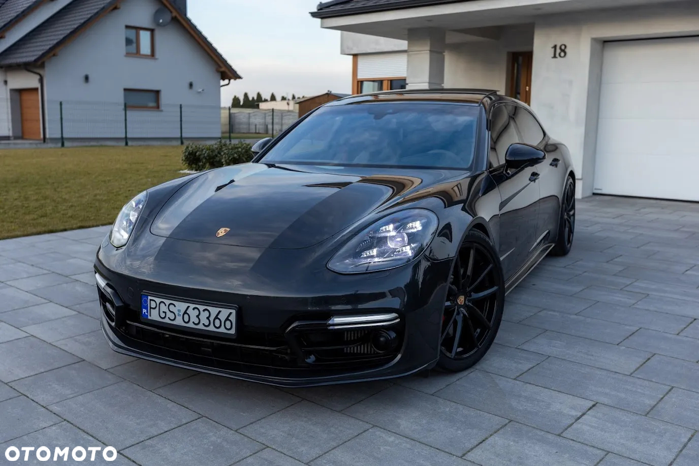 Porsche Panamera GTS GPF Sport Turismo - 14