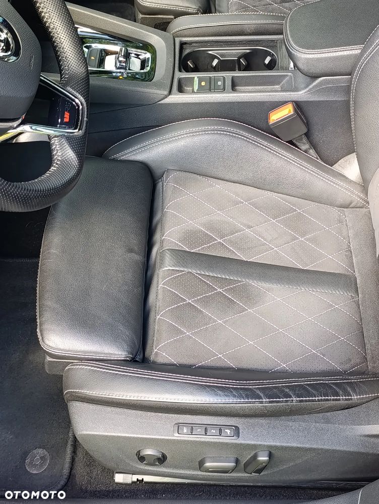 Skoda Octavia 2.0 TSI RS 245 DSG - 31