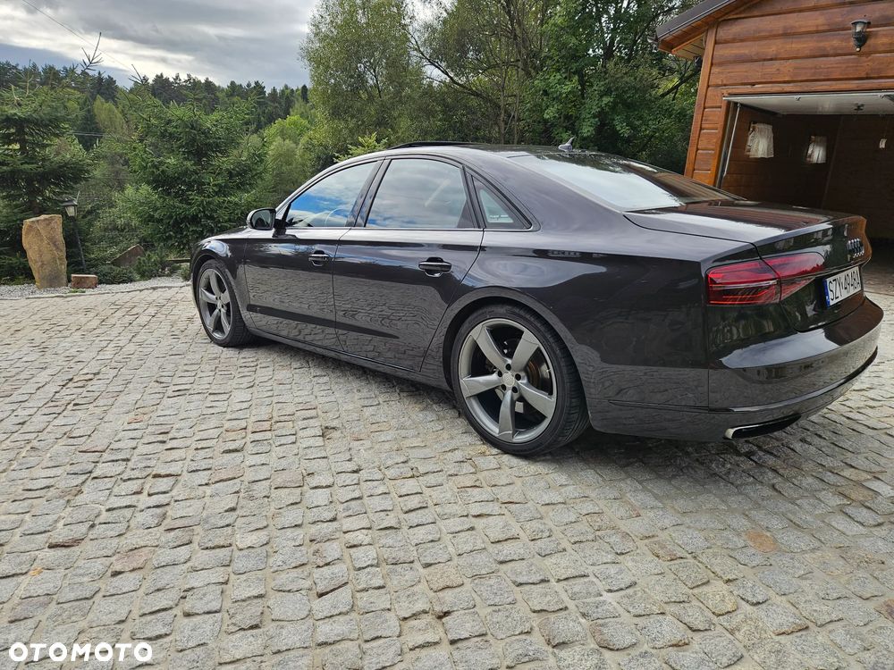 Audi A8 4.2 TDI DPF (clean diesel) quattro tiptronic - 5
